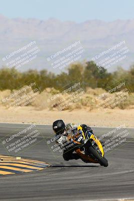 media/Feb-04-2024-SoCal Trackdays (Sun) [[91d6515b1d]]/5-Turn 10 Set 1 (1120am)/
